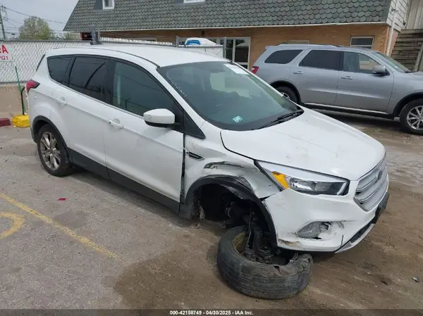 1FMCU0GD8KUC35683 2019 FORD ESCAPE - Image 1
