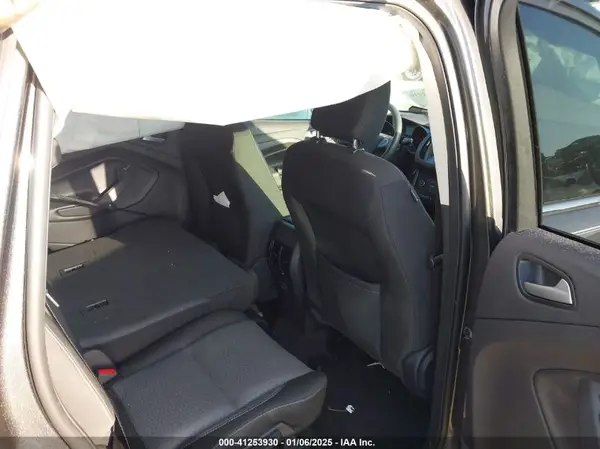 1FMCU0GD8KUC46361 2019 FORD ESCAPE - Image 8