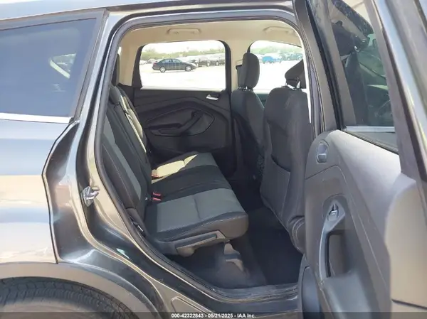 1FMCU0GD8KUC52290 2019 FORD ESCAPE - Image 8