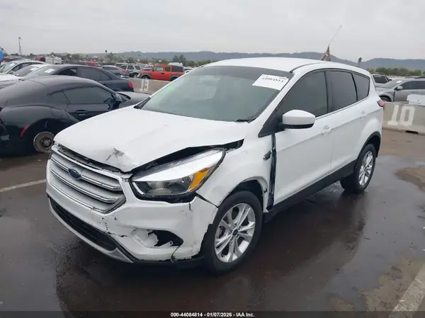 1FMCU0GD8KUC55142 2019 FORD ESCAPE - Image 2