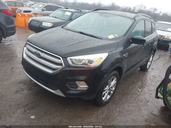 1FMCU0GD9HUA12576 2017 FORD ESCAPE - Image 2