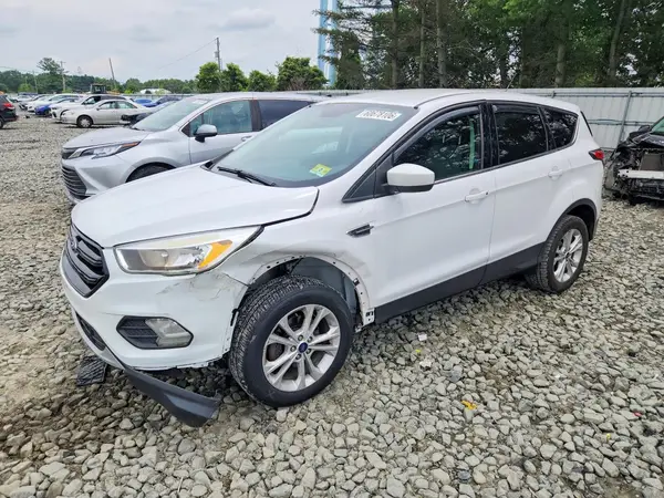 1FMCU0GD9HUA22220 2017 FORD ESCAPE - Image 1