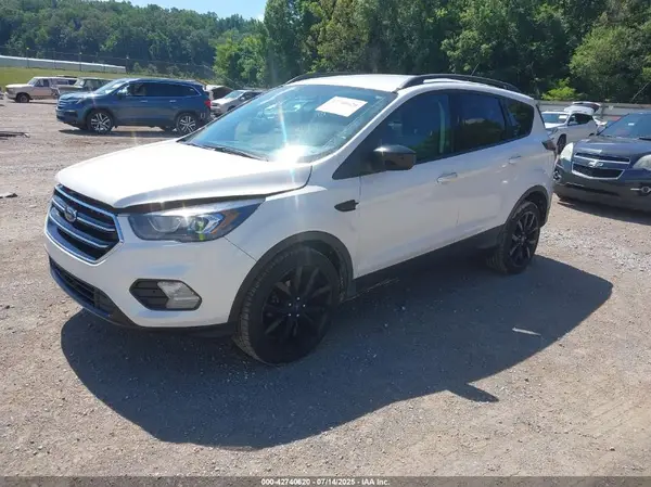 1FMCU0GD9HUA48901 2017 FORD ESCAPE - Image 2