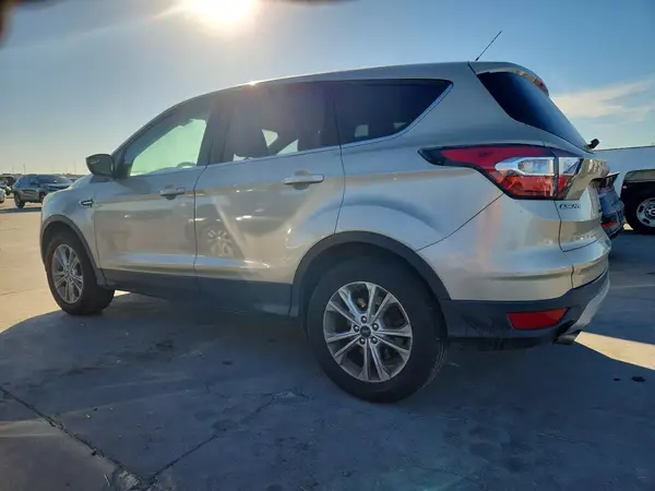 1FMCU0GD9HUA49935 2017 FORD ESCAPE - Image 2