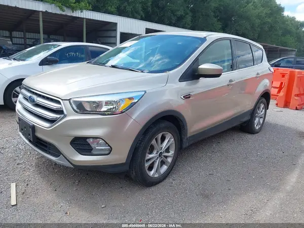 1FMCU0GD9HUA53130 2017 FORD ESCAPE - Image 2