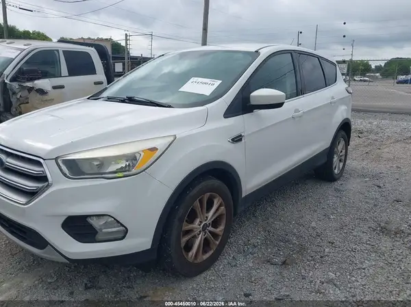 1FMCU0GD9HUA69327 2017 FORD ESCAPE - Image 2
