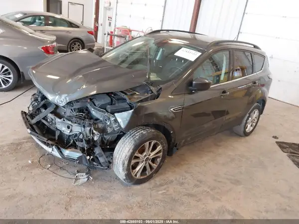 1FMCU0GD9HUA80005 2017 FORD ESCAPE - Image 2