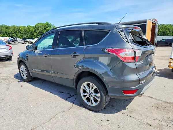 1FMCU0GD9HUB01421 2017 FORD ESCAPE - Image 2
