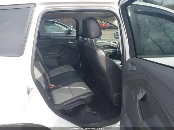 1FMCU0GD9HUB13746 2017 FORD ESCAPE - Image 8