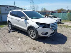 1FMCU0GD9HUB16565 2017 FORD ESCAPE