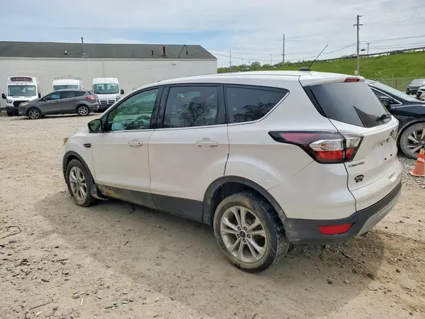 1FMCU0GD9HUB26948 2017 FORD ESCAPE - Image 2