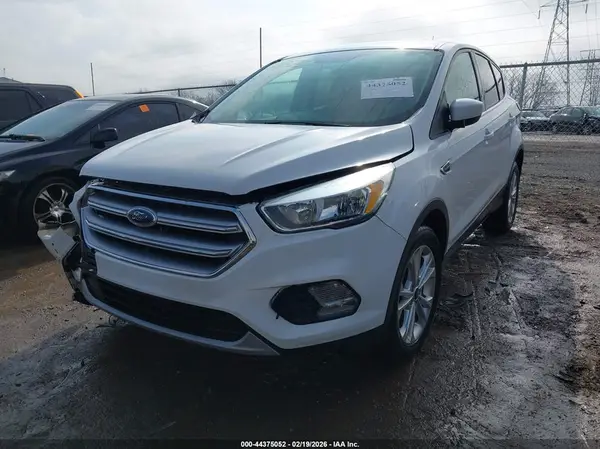 1FMCU0GD9HUB74241 2017 FORD ESCAPE - Image 2