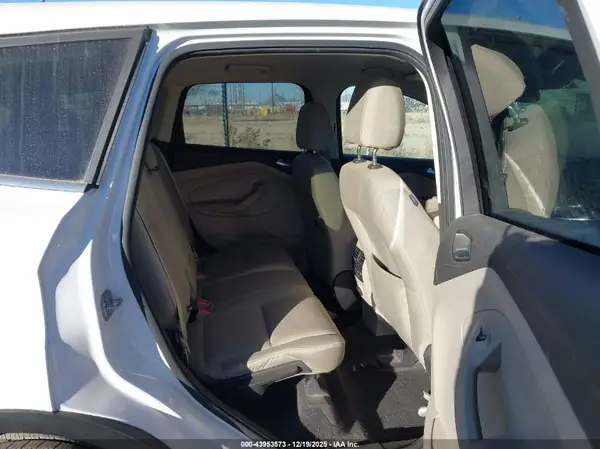 1FMCU0GD9HUB82646 2017 FORD ESCAPE - Image 8