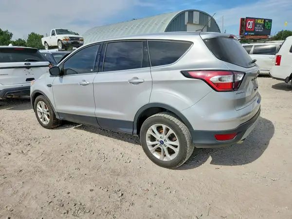 1FMCU0GD9HUB87894 2017 FORD ESCAPE - Image 2
