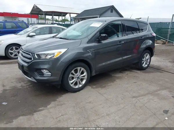 1FMCU0GD9HUB96949 2017 FORD ESCAPE - Image 2