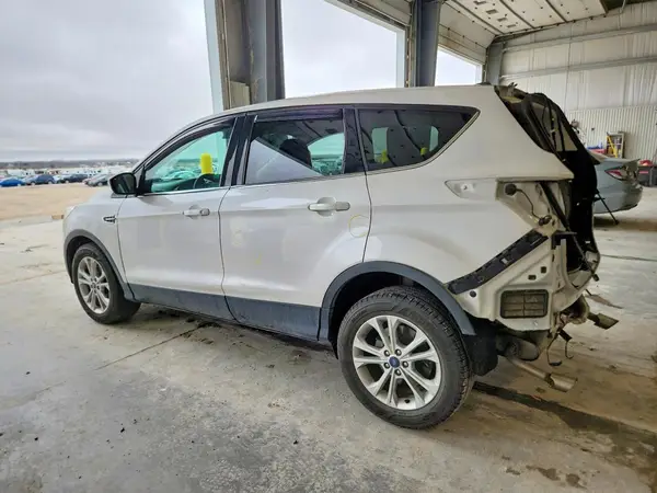 1FMCU0GD9HUC00904 2017 FORD ESCAPE - Image 2
