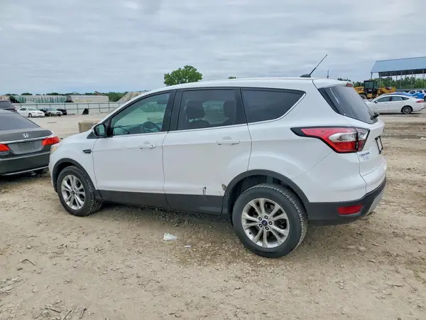 1FMCU0GD9HUC01163 2017 FORD ESCAPE - Image 2