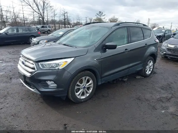 1FMCU0GD9HUC01972 2017 FORD ESCAPE - Image 2