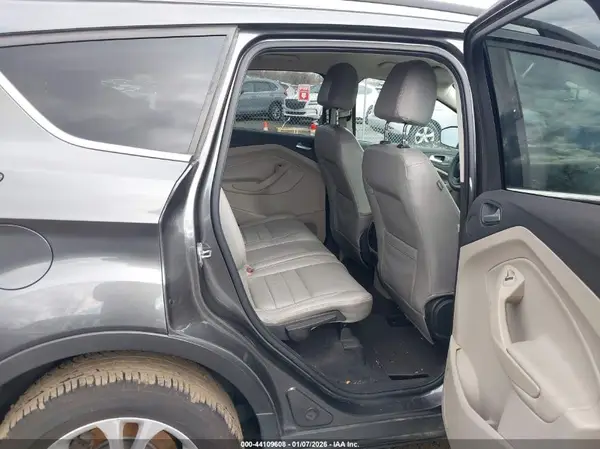 1FMCU0GD9HUC01972 2017 FORD ESCAPE - Image 8