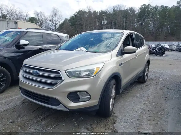1FMCU0GD9HUC03043 2017 FORD ESCAPE - Image 2