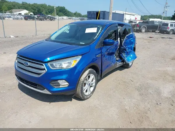 1FMCU0GD9HUC08808 2017 FORD ESCAPE - Image 2