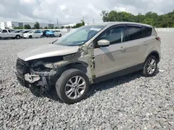 1FMCU0GD9HUC19453 2017 FORD ESCAPE