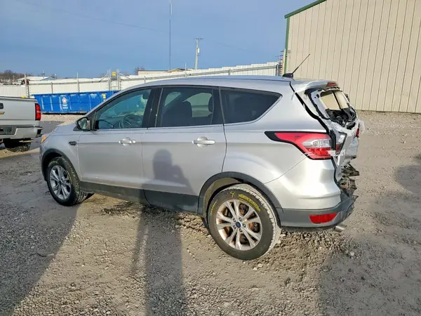 1FMCU0GD9HUC22188 2017 FORD ESCAPE - Image 2