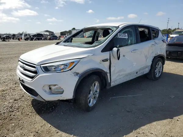1FMCU0GD9HUC22465 2017 FORD ESCAPE - Image 1