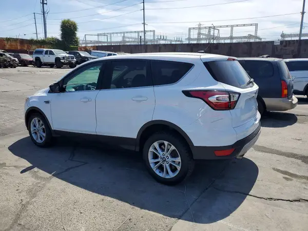 1FMCU0GD9HUC27116 2017 FORD ESCAPE - Image 2