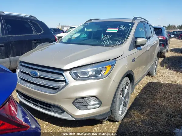 1FMCU0GD9HUC29660 2017 FORD ESCAPE - Image 2