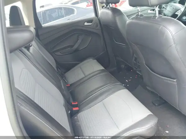 1FMCU0GD9HUC33952 2017 FORD ESCAPE - Image 8