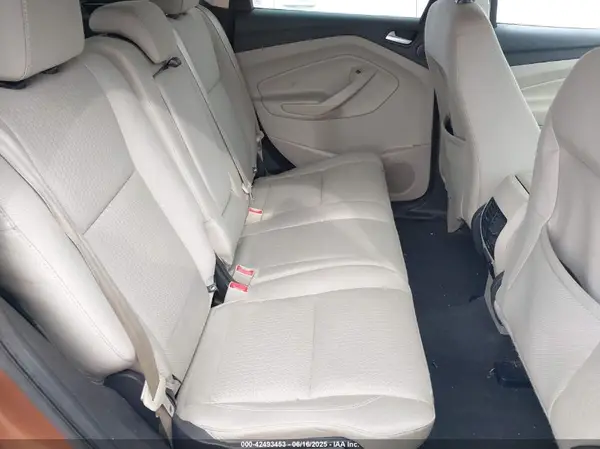 1FMCU0GD9HUC52100 2017 FORD ESCAPE - Image 8