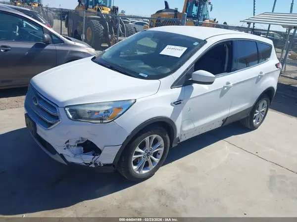 1FMCU0GD9HUC66871 2017 FORD ESCAPE - Image 2