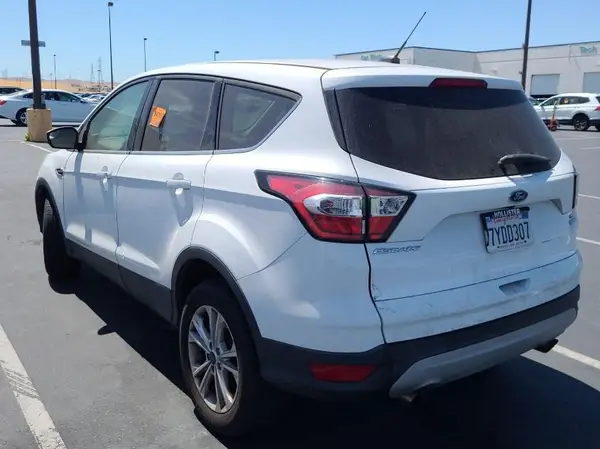 1FMCU0GD9HUC68538 2017 FORD ESCAPE - Image 2