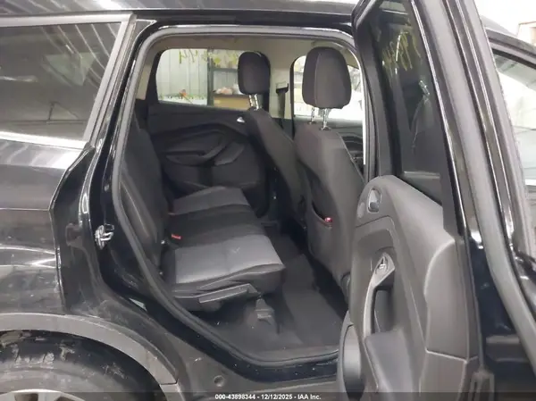 1FMCU0GD9HUC88000 2017 FORD ESCAPE - Image 8