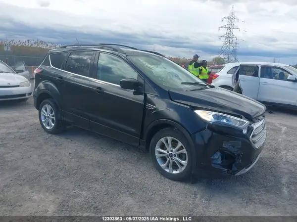 1FMCU0GD9HUC90443 2017 FORD ESCAPE - Image 1