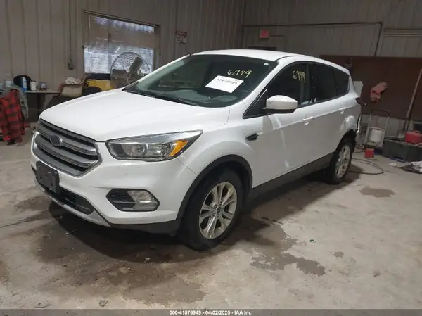 1FMCU0GD9HUC95707 2017 FORD ESCAPE - Image 2