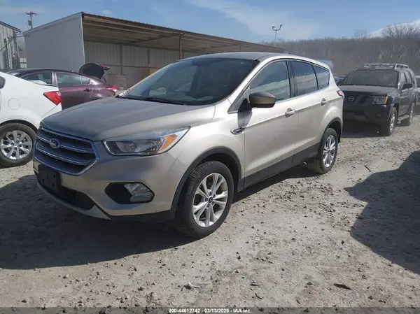 1FMCU0GD9HUD06883 2017 FORD ESCAPE - Image 2