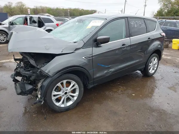 1FMCU0GD9HUD09394 2017 FORD ESCAPE - Image 2