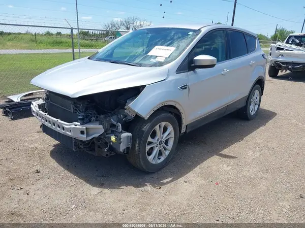 1FMCU0GD9HUD19388 2017 FORD ESCAPE - Image 2