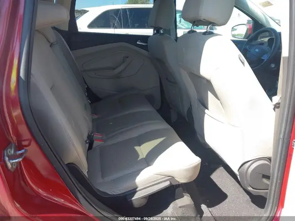 1FMCU0GD9HUD24915 2017 FORD ESCAPE - Image 8