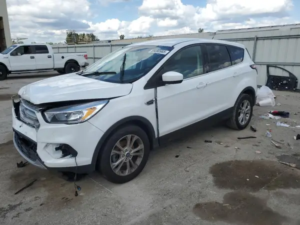 1FMCU0GD9HUD27250 2017 FORD ESCAPE - Image 1