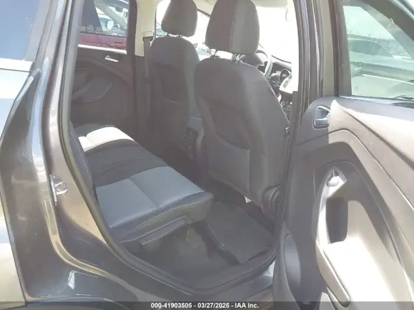 1FMCU0GD9HUD28110 2017 FORD ESCAPE - Image 8