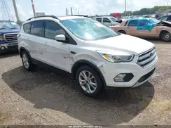 1FMCU0GD9HUD52472 2017 FORD ESCAPE