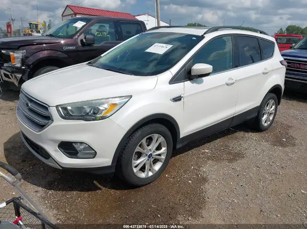 1FMCU0GD9HUD52472 2017 FORD ESCAPE - Image 2