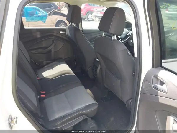 1FMCU0GD9HUD52472 2017 FORD ESCAPE - Image 8