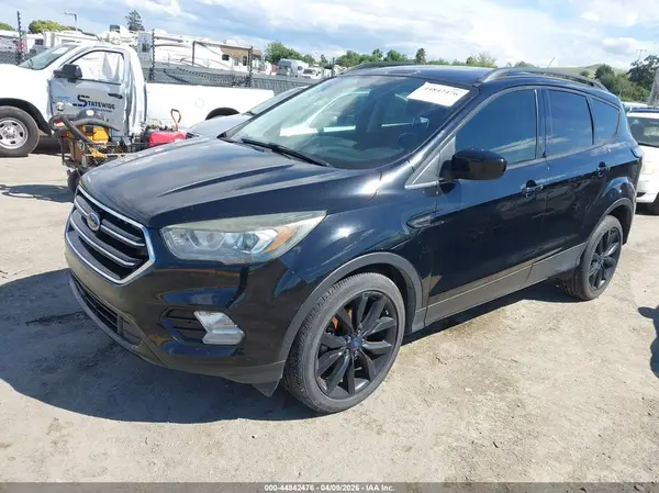 1FMCU0GD9HUD72835 2017 FORD ESCAPE - Image 2