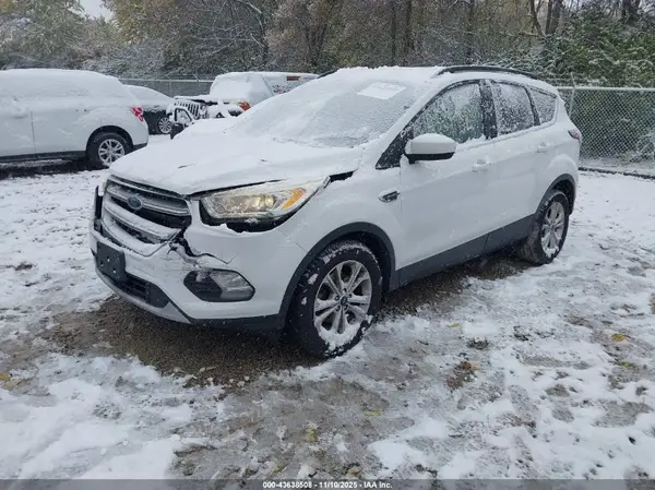 1FMCU0GD9HUD85407 2017 FORD ESCAPE - Image 2