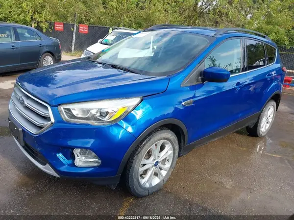 1FMCU0GD9HUD91465 2017 FORD ESCAPE - Image 2