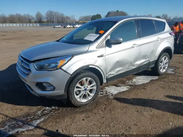 1FMCU0GD9HUE06451 2017 FORD ESCAPE - Image 2
